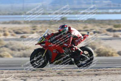 media/Dec-07-2025-CVMA (Sun) [[3e7d2de5dc]]/Race 15-Amateur Formula Open/